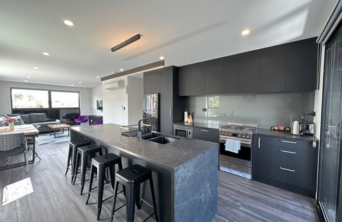 Royal Oak Casa | Royal Residency - 4BR Luxury Apartment
