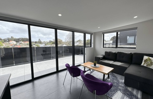 Royal Oak Casa | Royal Residency - 4BR Luxury Apartment