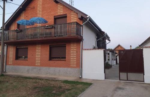 Bela Crkva Apartamento | Royal Rose smeštaj