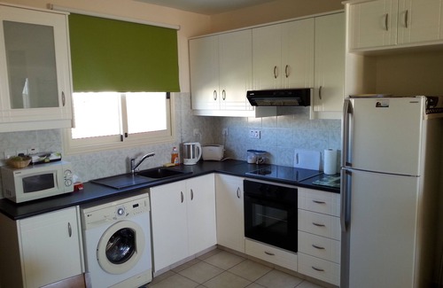 Paphos Apartamento | Royal Sea Crest