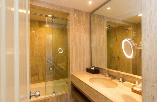 Marina Vallarta Complejo | Royal Suite, beach front, Family friendly exclusive resort, sleeps 8!