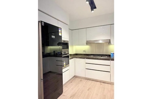 The 5th Settlement Apartamento | Royal Suite with Private Entrance & Family Garden