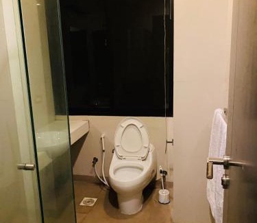 Gulberg Apartamento | Royal Two Bed Luxury Apartment Gulberg
