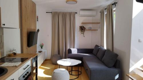 Central Serbia Apartamento | Royal Villa - HAWAII