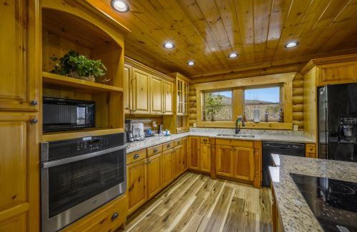 Pittman Center Casa | Royal Vista