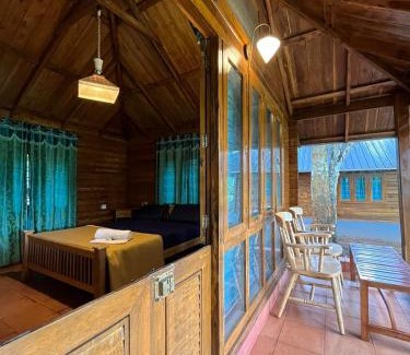 Kaimane Casa | Royal Wooden villa