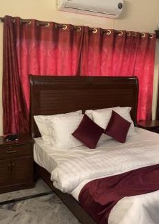 Islamabad Hotel | ROYALE VISTA by MIR