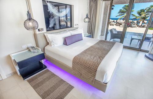 Punta Cana Complejo | Royalton CHIC Punta Cana, An Autograph Collection All-Inclusive Resort & Casino, Adults Only