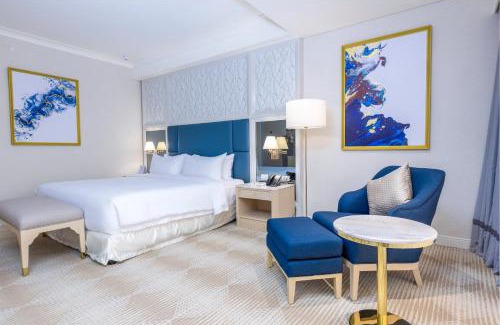 Clark Hotel | Royce Hotel & Casino