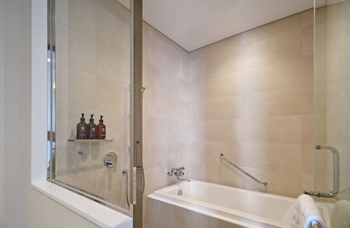 Yonggang-dong Hotel | Roynet Hotel Seoul Mapo