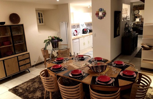 Quintin Casa | ¡Nueva 4 épis gîte! Amplio, moderno, ubicado en un parque cerrado, a 20 minutos del mar.