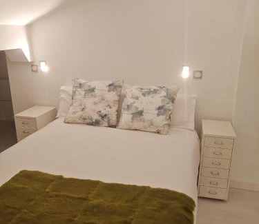 Burgos Apartamento | ROZANDO Centro 4 Plazas