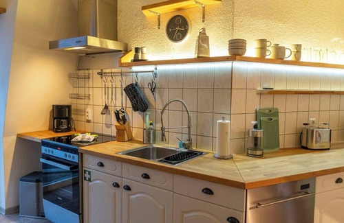 Magdeburg Apartamento | RR | Homely Apartment 80m² | Parking | Washer | TV