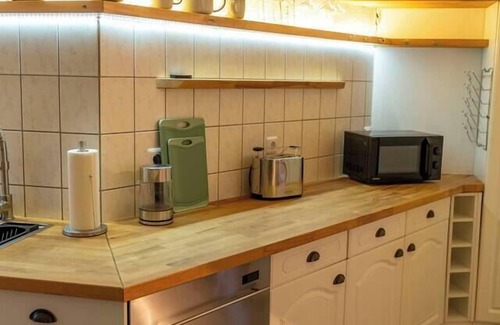 Magdeburg Apartamento | RR | Homely Apartment 80m² | Parking | Washer | TV