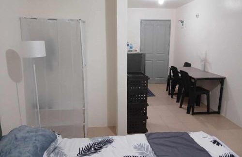 Commonwealth Apartamento | RR's Long Stays Commonwealth Quezon City