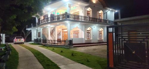 Kadurugoda Casa | RS Mahal