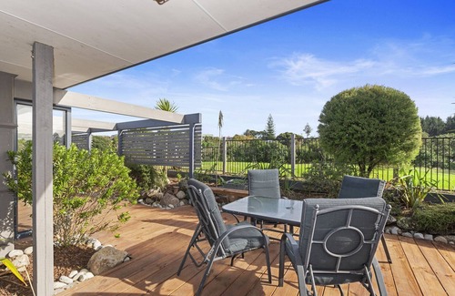 Ruakaka Casa | Ruakaka River Retreat - Ruakaka Holiday Home