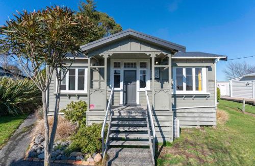 Ohakune Casa | Ruapehu Cottage - Ohakune Holiday Home