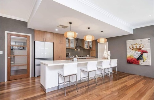 Iluka Casa | Rubi's Coastal Retreat by Swanbnb Management
