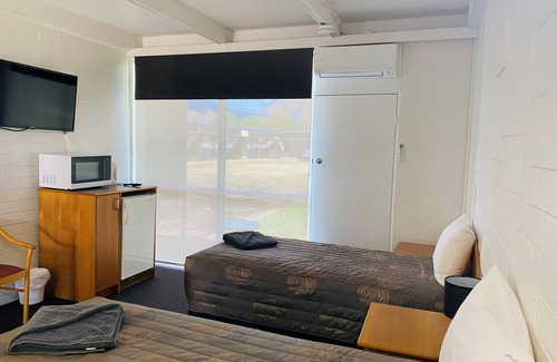 Thornton Hotel | Rubicon Hotel Motel