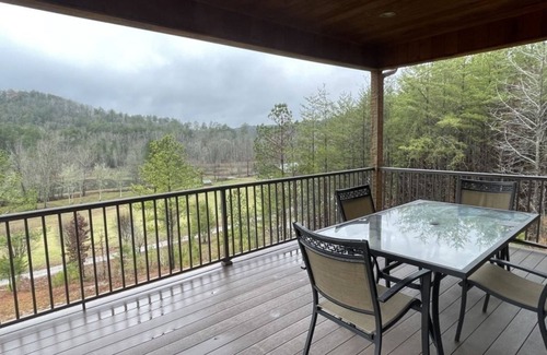 Tellico Plains Cabina | ¡Nuevo listado! Ruby Bear - 2 dormitorios, 1 baños, duermen 4