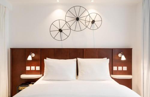 Bishop's Hotel | Ruby Lucy Hotel London