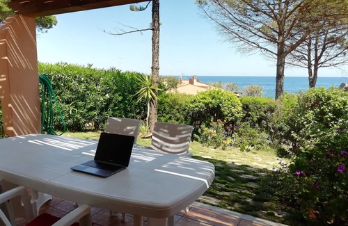 Villaputzu Casa | Villetta a 80 m del mar en Porto Corallo con jardín cerrado