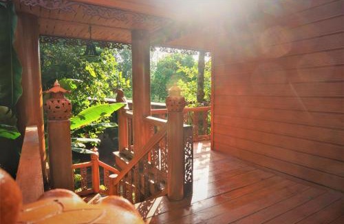 Ban Bo Han Casa | Ruen Tai Boutique