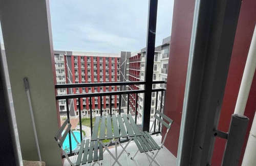 Basak Casa | RufiRemy Cozy Hideaway- Studio Condo with Balcony