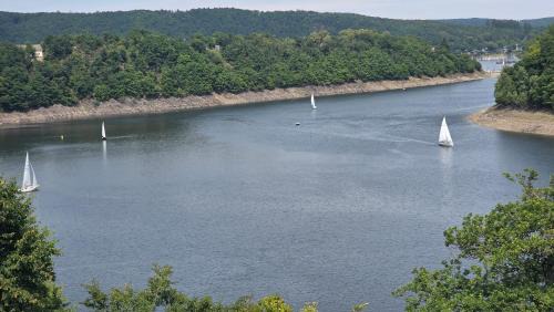 Simmerath Apartamento | Ruhe am See