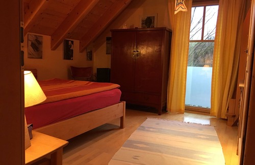 Ney Casa | Ruhig Gelegene Ferienwohnung in Ökologischem Holzhaus in Traumhafter Natur