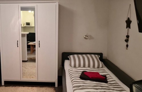 Putlitz Apartamento | Ruhig Gelegenes Ferien-appartement mit Separatem Zugang auf Grünem Grundstück