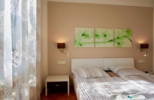 Wanne Apartamento | Ruhige 2-Zimmer Wohnung m.Terrasse,Nähe Uni-Klinik