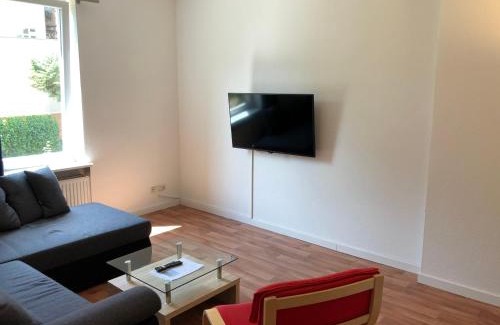 Giebichenstein Apartamento | Ruhige EG Wohnung bei der Burg