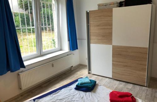 Giebichenstein Apartamento | Ruhige EG Wohnung bei der Burg