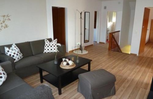 Himmelreich Coldewei Apartamento | Ruhige Ferienwohnung Mit Balkon Und Parkplatz