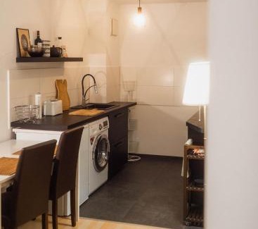Lindenau Apartamento | Ruhiges Apartment mit großem Balkon und Stellplatz