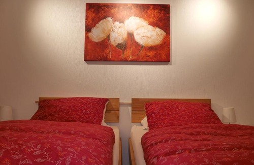 Altenfurt Casa | Ruhiges Apartment Nürnberg Süd Ost - Nähe Messe - mit Wallbox