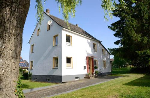 Lommersdorf Casa | Ruhiges Ferienhaus In Lommersdorf Mit Garten