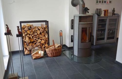 Schnett Casa | Ruhiges Ferienhaus mit viel Platz und Ladestation für E-Auto