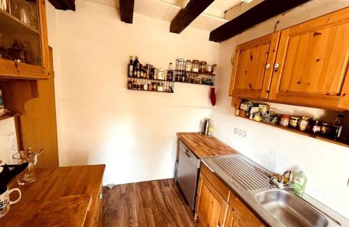 Kaiserpfalz Casa | Ruhiges Häuschen am Wald mit Kamin, Terrasse