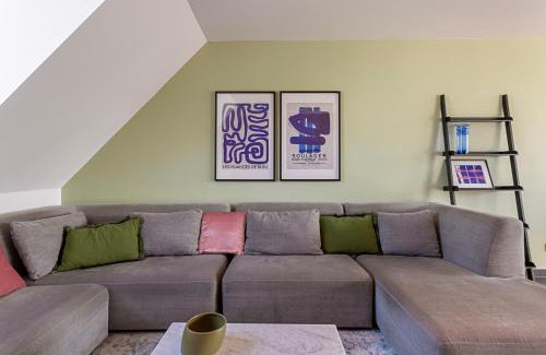 Begijnhof's Wijk Apartamento | Ruim 3 slaapkamer appartement met parking nabij NATO