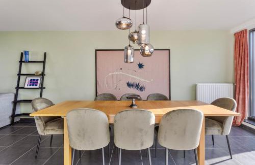 Begijnhof's Wijk Apartamento | Ruim 3 slaapkamer appartement met parking nabij NATO