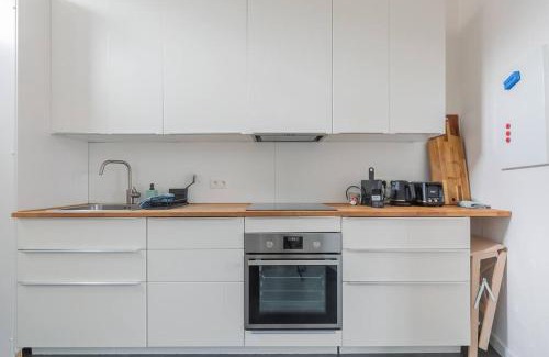 Heilig Kerst Apartamento | Ruime studio in centrum voor 4