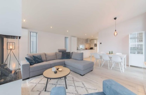 Wemeldinge Casa | Vakantiehuis Ruisweg 45 by Interhome