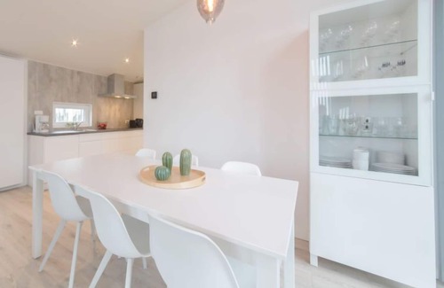 Wemeldinge Casa | Vakantiehuis Ruisweg 45 by Interhome
