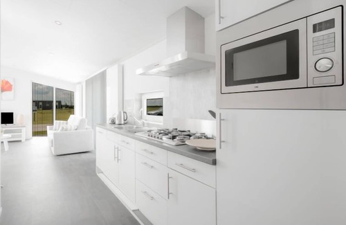 Wemeldinge Casa | Vakantiehuis Ruisweg 69 by Interhome