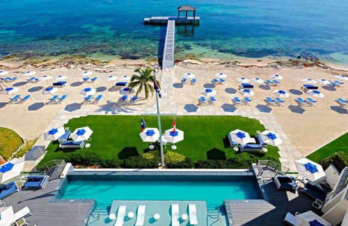 Rum Point Apartamento | Rum Point Resort 303
