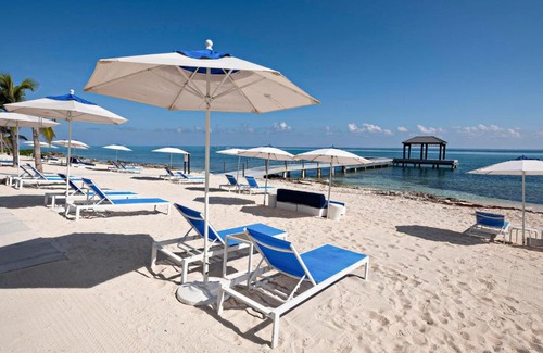 Rum Point Apartamento | Rum Point Resort 303