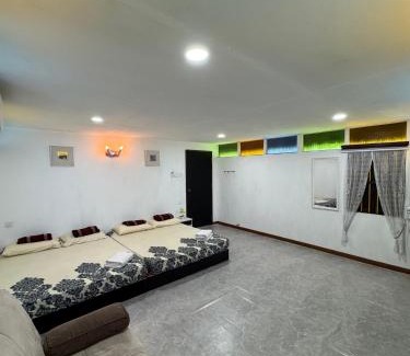 Kampung Bakar Kapor Casa | Rumah Inap Kampung Agong Tempua